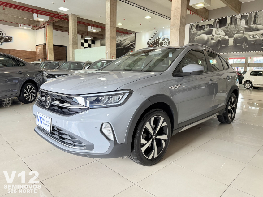 volkswagen nivus highline.