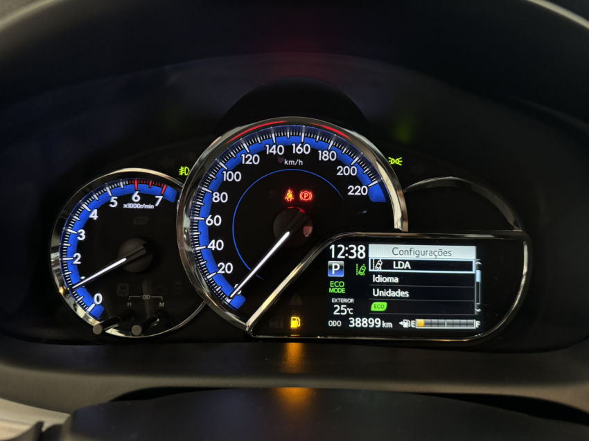 toyota yaris 1.5 16v flex sedan xls connect multidrive 4p automatico 20236