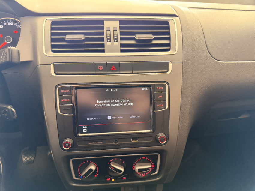 volkswagen fox 1.6 msi total flex connect 4p manual 20196
