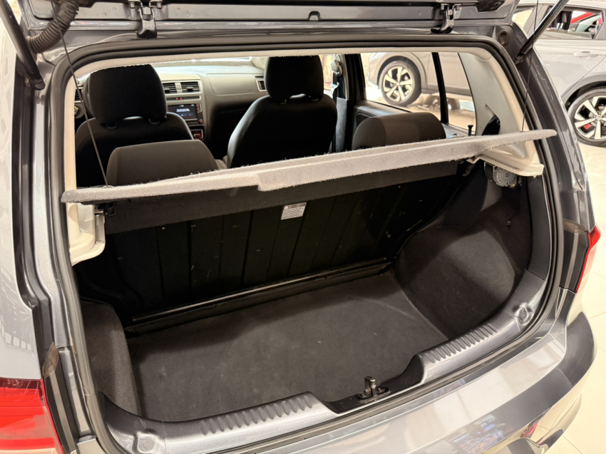 volkswagen fox 1.6 msi total flex connect 4p manual 201914