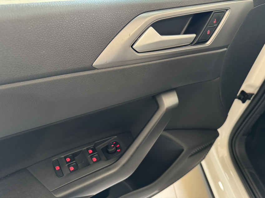 volkswagen nivus comfortline8