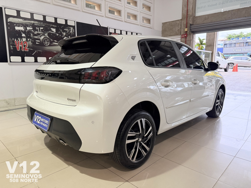 peugeot 208 1.6 16v flex roadtrip at6 4p automatico 20242