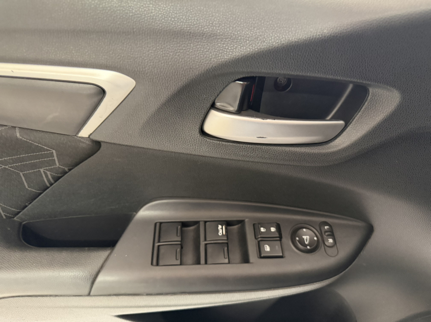 honda fit 1.5 lx 16v flex 4p automatico 201613