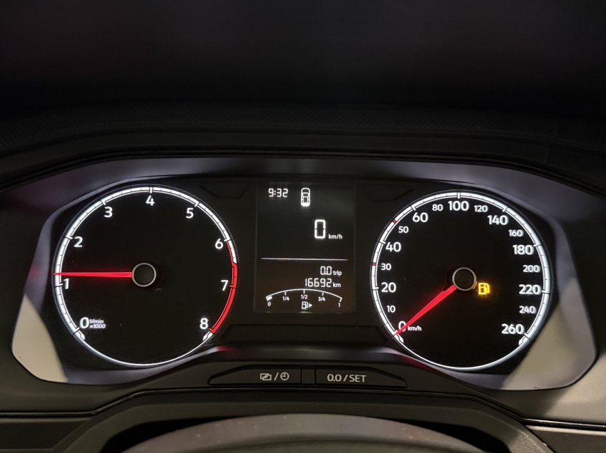 volkswagen polo track.6