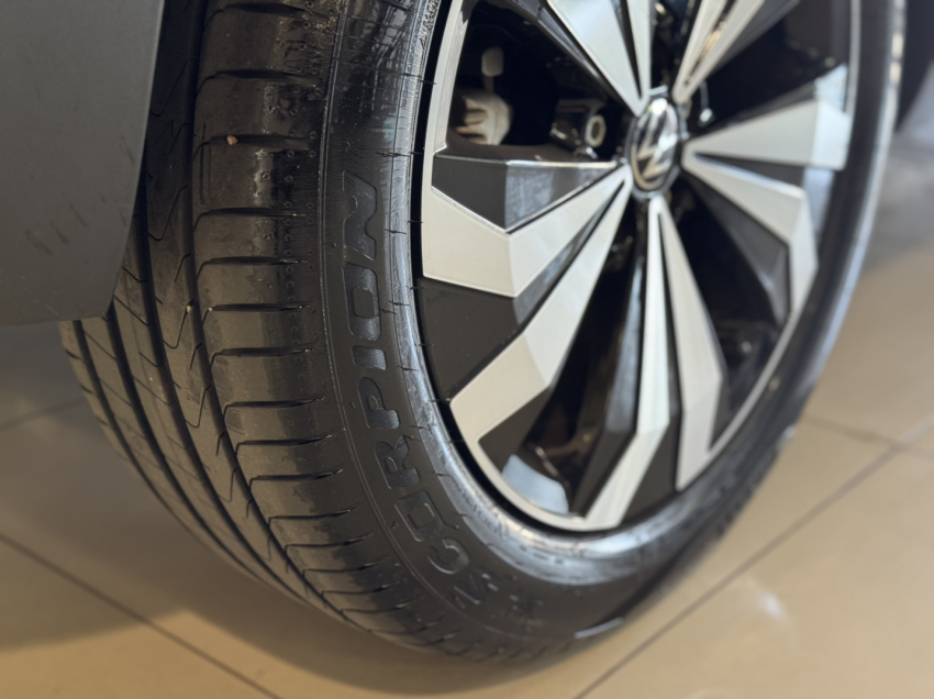 volkswagen t-cross 1.0 200 tsi total flex comfortline automatico.5