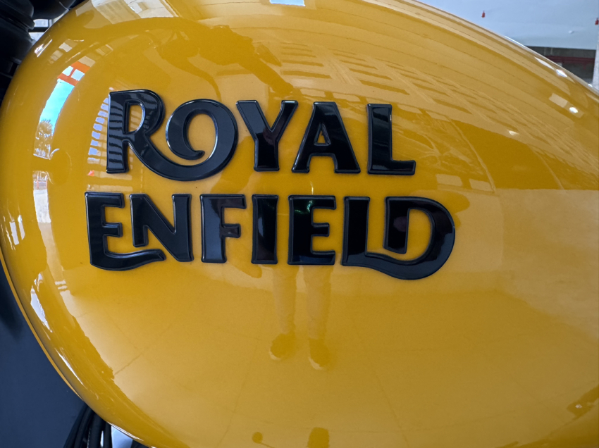 royal enfield meteor 350 fireball yellow gasolina manual 20239