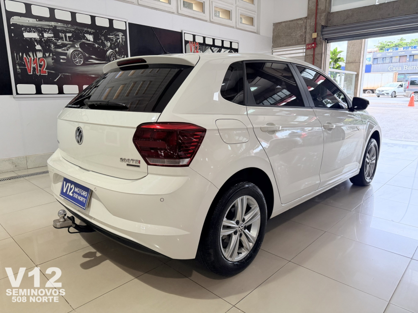 volkswagen polo comfortline + tech 22