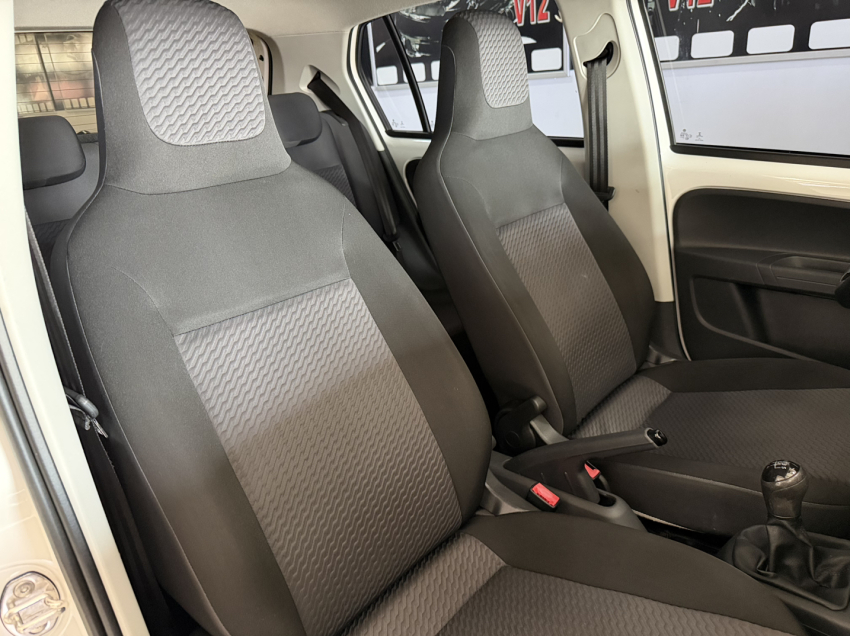 volkswagen up move tsi8