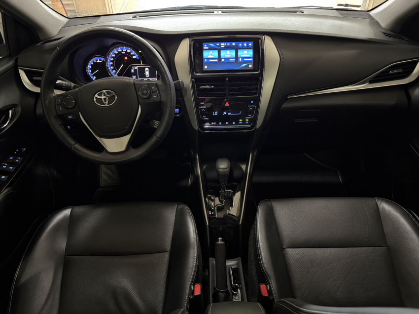 toyota yaris 1.5 16v flex sedan xls connect multidrive 4p automatico 202012