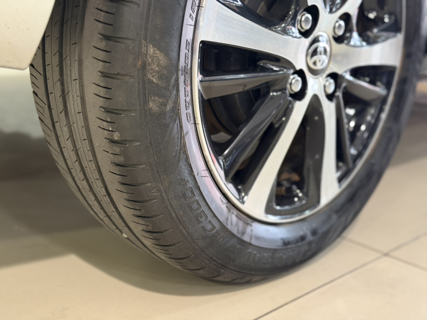 toyota yaris 1.5 16v flex sedan xls connect multidrive 4p automatico 202011