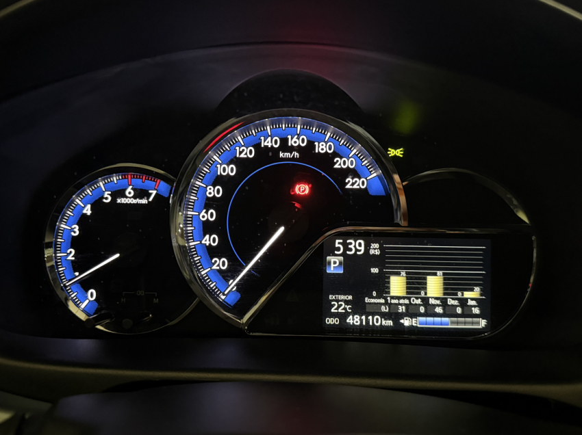 toyota yaris 1.5 16v flex sedan xls connect multidrive 4p automatico 20206