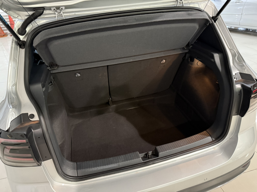 volkswagen t-cross highline8