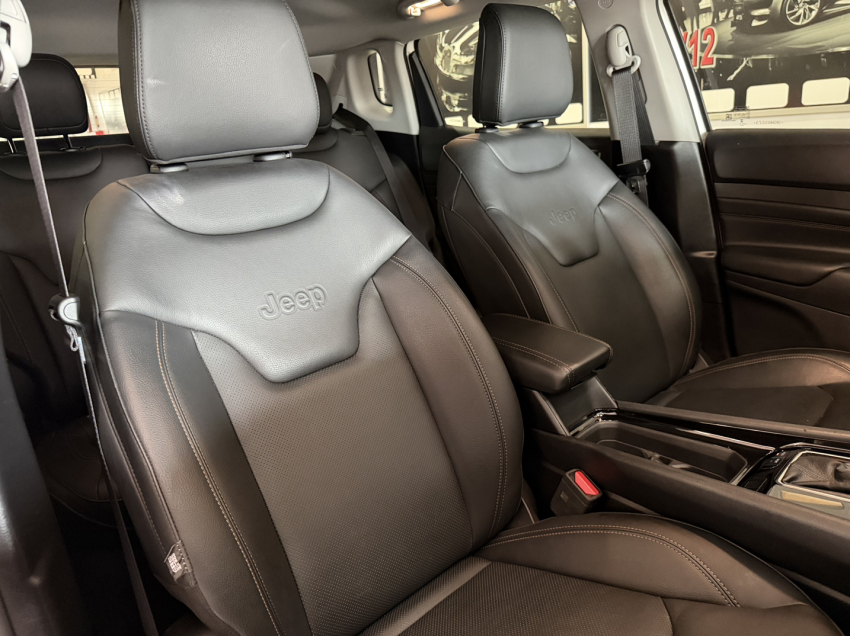 jeep compass 1.3 t270 turbo flex limited at6 4p automatico 202511