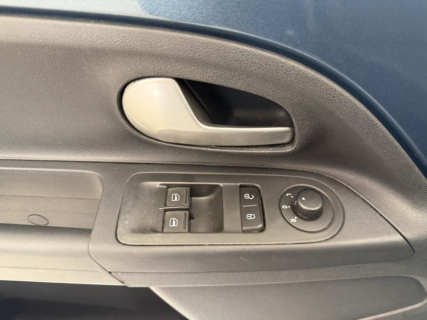 volkswagen up move tsi12