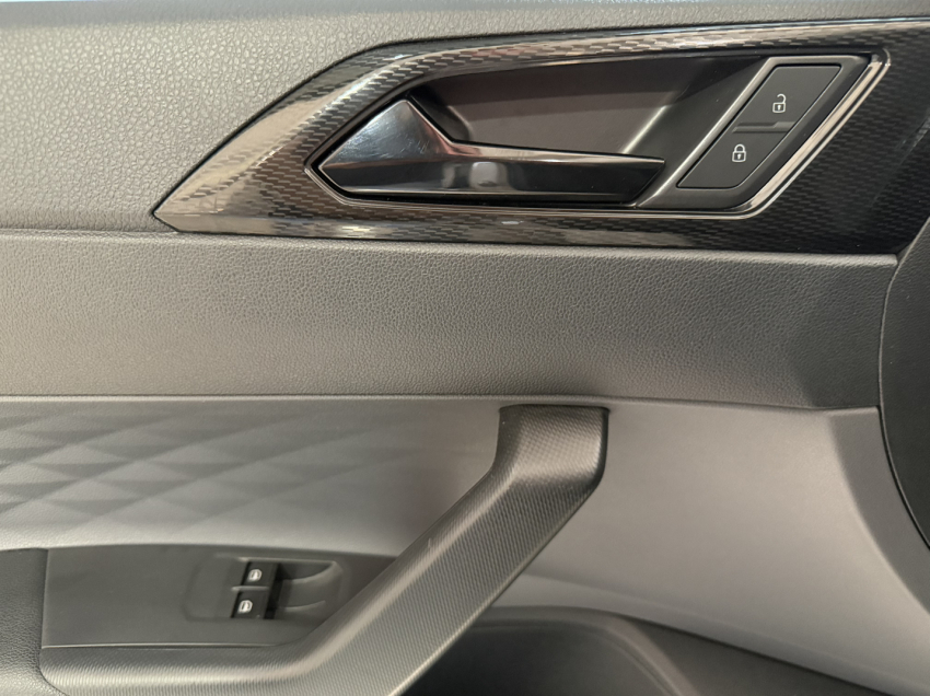 volkswagen polo track.11