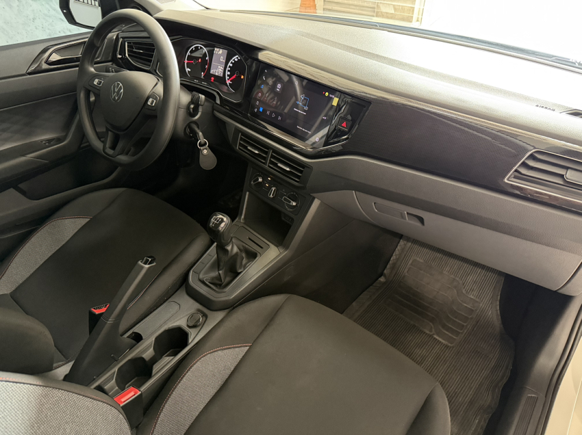 volkswagen polo track.4