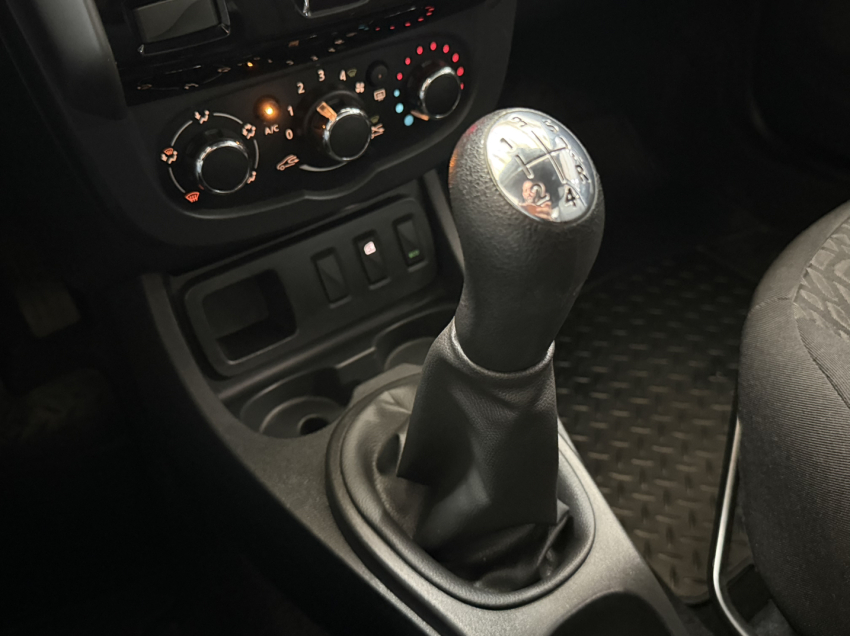 renault duster oroch 1.6 16v sce flex express manual 4p 202010