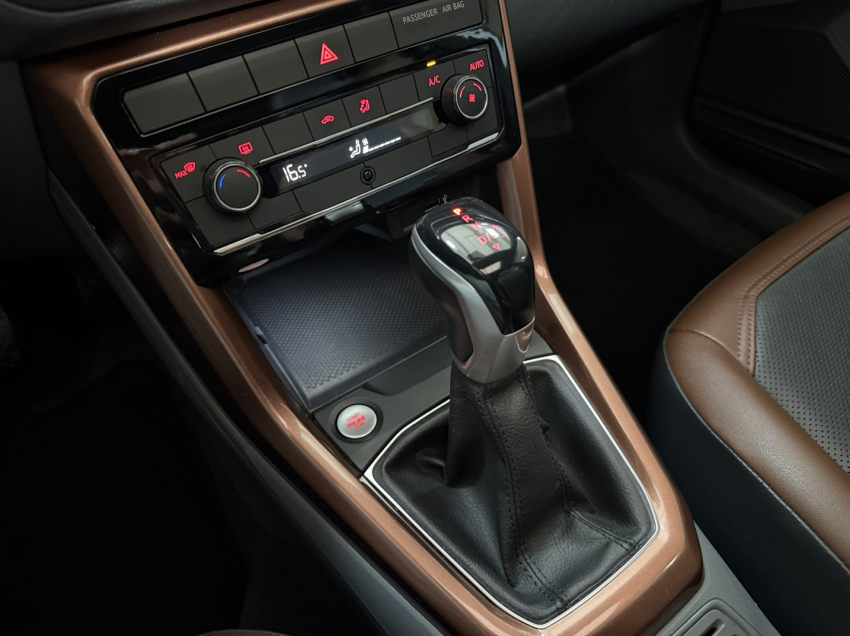 volkswagen t-cross 1.0 200 tsi total flex comfortline automatico 4p 20219