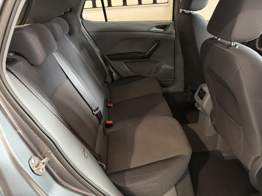 volkswagen t-cross 200 tsi14