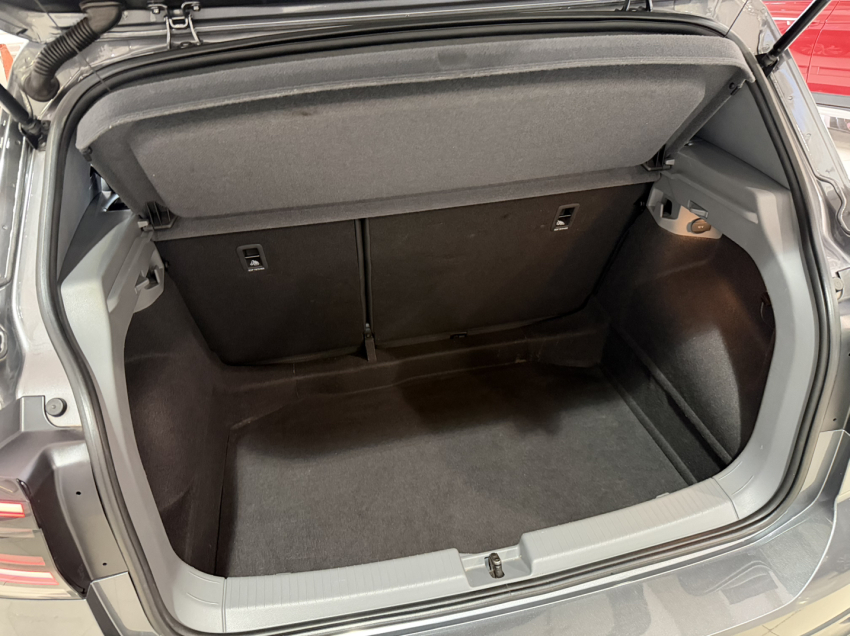 volkswagen t-cross 200 tsi11