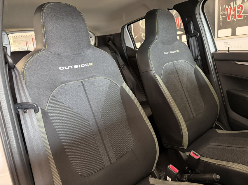 renault kwid 1.0 12v sce flex outsider manual 4p 202312