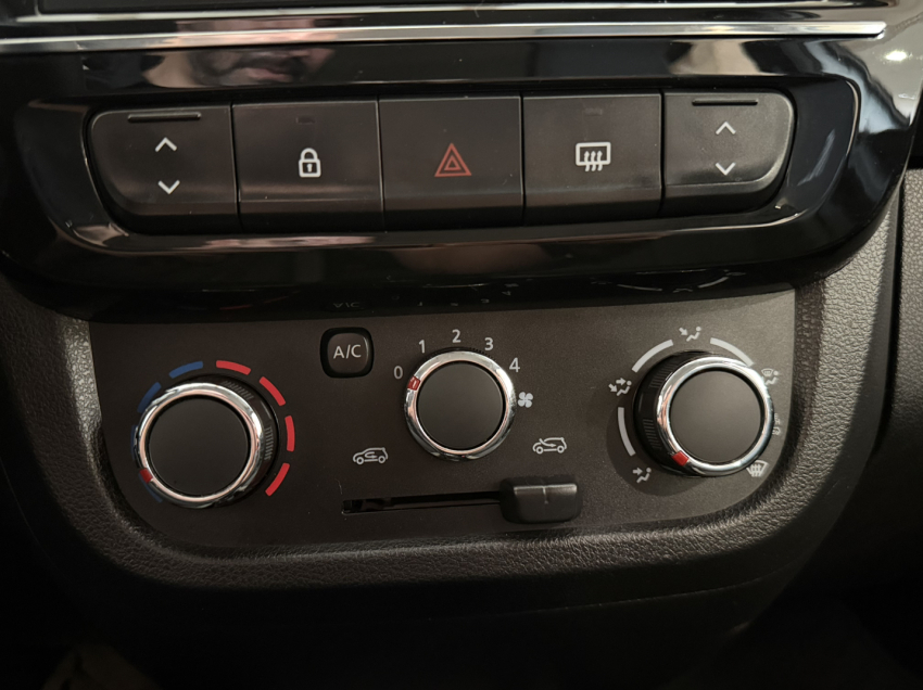 renault kwid 1.0 12v sce flex outsider manual 4p 20237