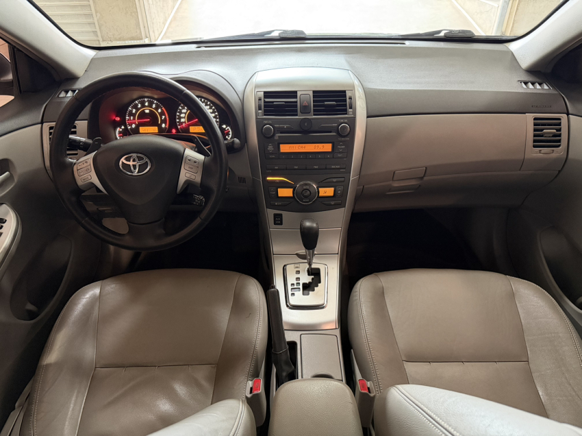 toyota corolla 2.0 xei 16v flex 4p automatico.9