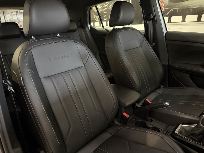 volkswagen t-cross 1.4 250 tsi total flex highline automatico 1.0 4p 202514