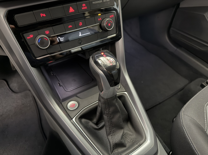 volkswagen t-cross 1.0 200 tsi total flex comfortline automatico 4p 202011