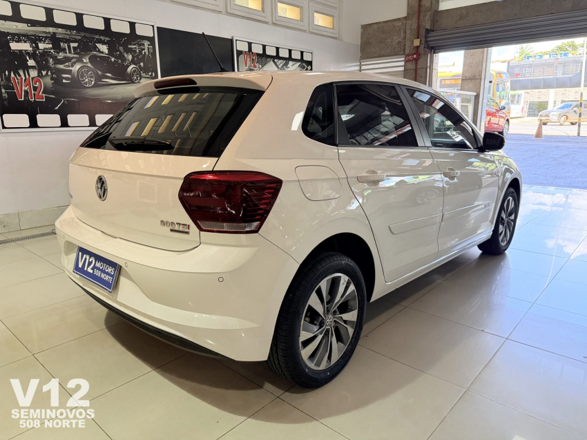 volkswagen polo comfortline + tech 22