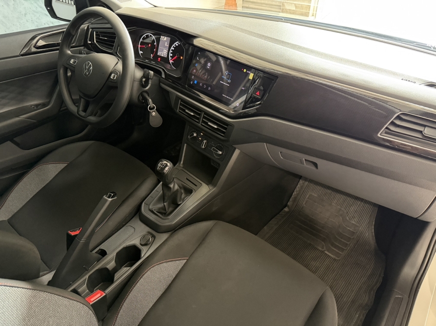 volkswagen polo track.4