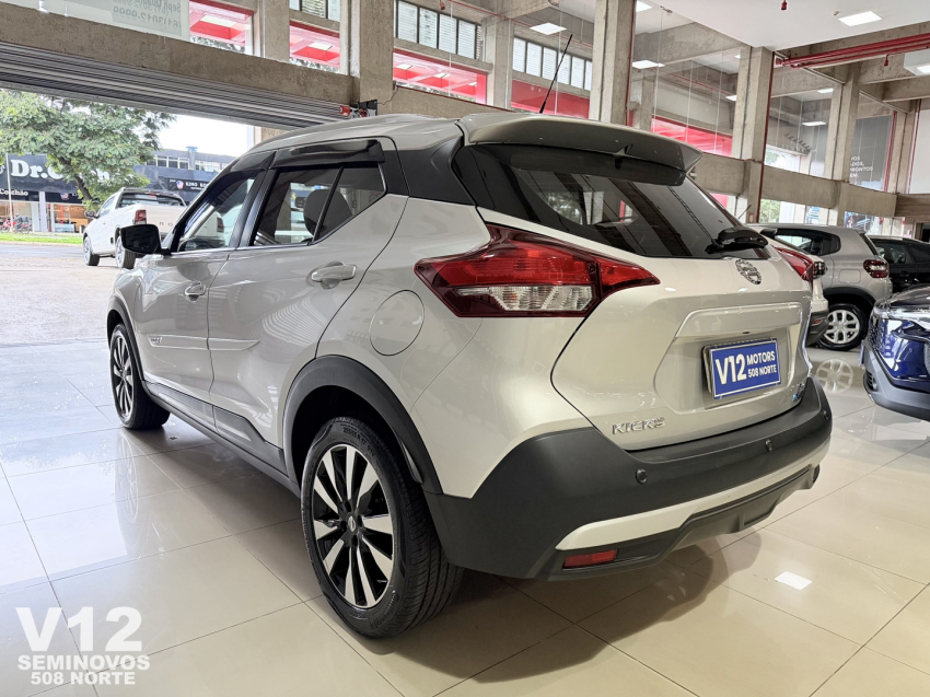 nissan kicks sv3