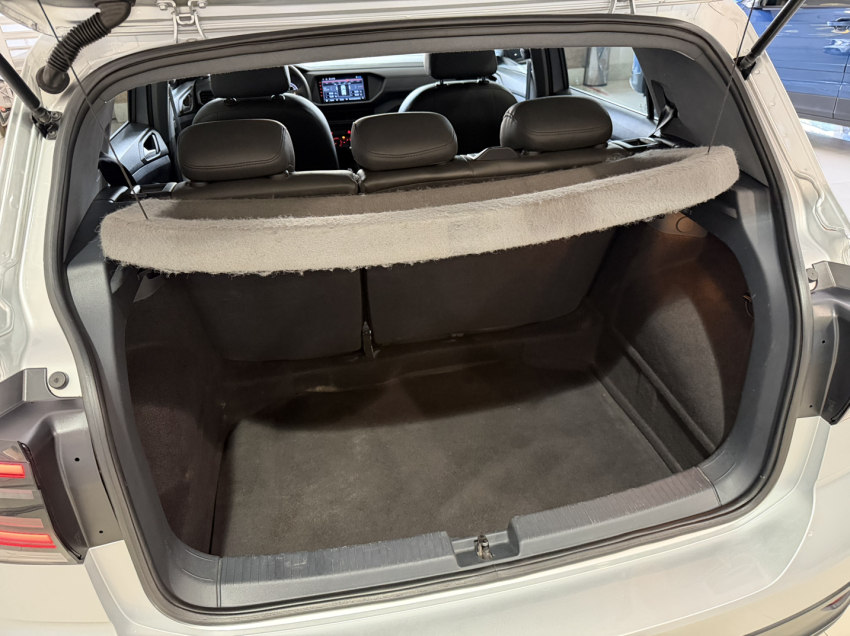 volkswagen t-cross 1.0 200 tsi total flex sense automatico 4p 202311