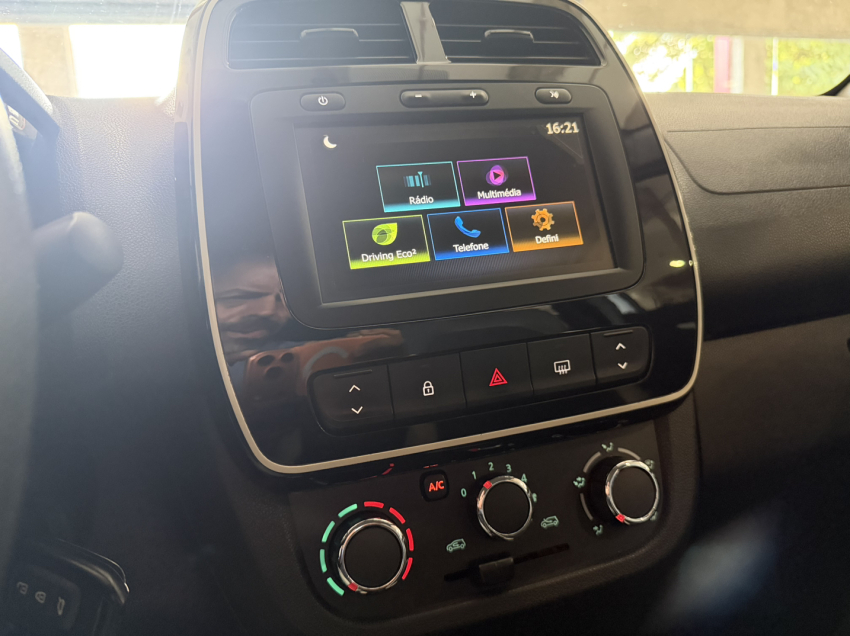 renault kwid 1.0 12v sce flex intense manual 4p 20225