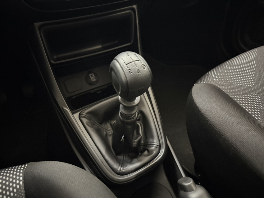 fiat mobi 1.0 firefly flex like. manual 4p 20269