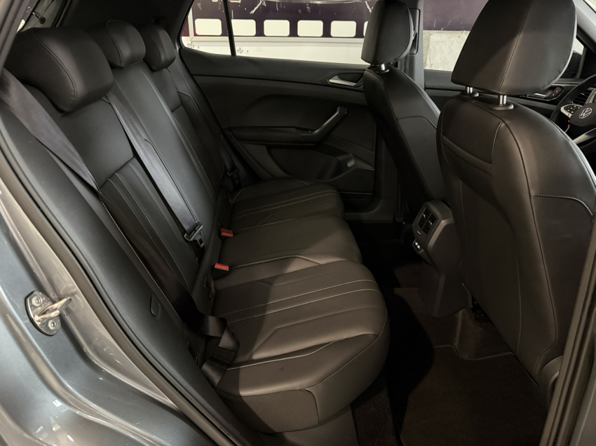 volkswagen t-cross 1.4 250 tsi total flex highline automatico 1.0 4p 202513