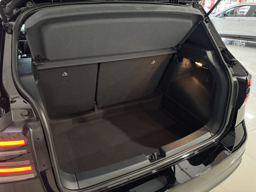 volkswagen t-cross 1.0 200 tsi total flex comfortline automatico.10