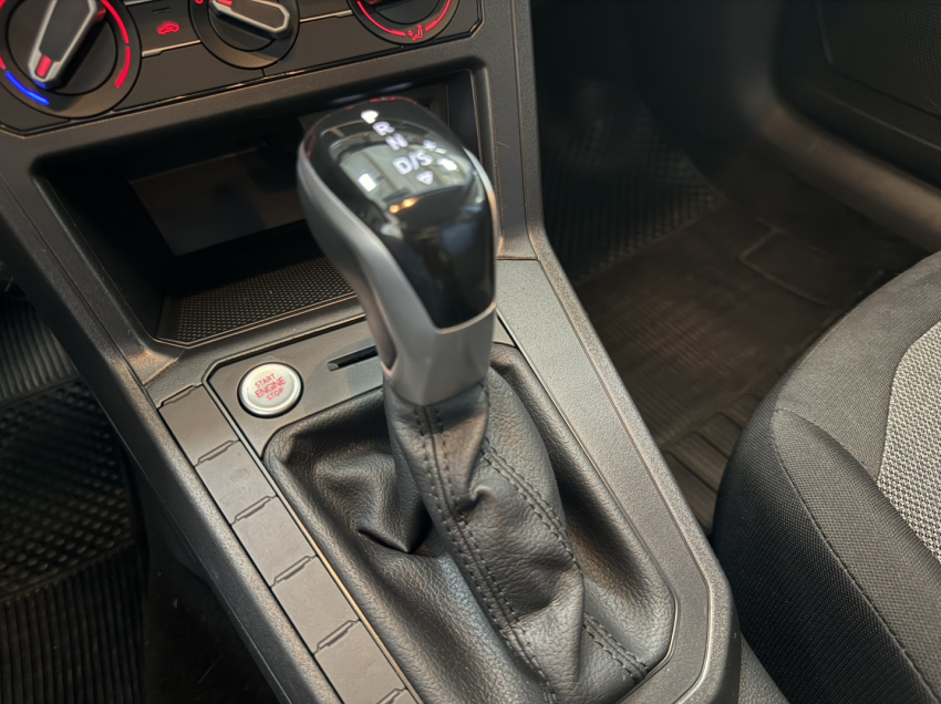 volkswagen polo sense9