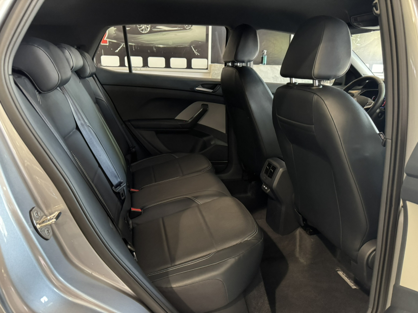 volkswagen t-cross highline8