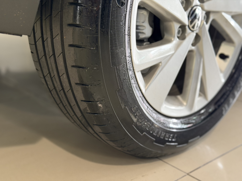 volkswagen nivus comfortline.8