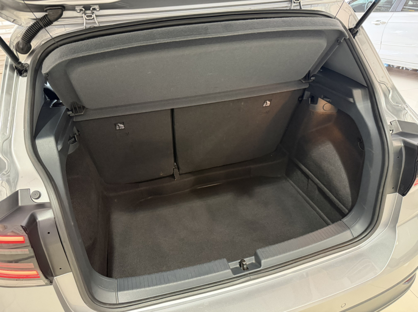 volkswagen t-cross 1.0 200 tsi total flex sense automatico 4p 202410