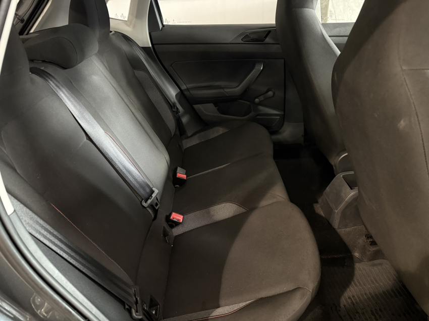 volkswagen polo track.9