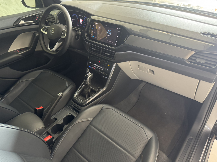 volkswagen t-cross 1.4 250 tsi total flex highline automatico 4p 20234