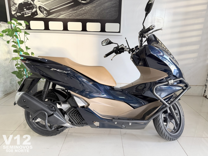 honda pcx 160 dlx abs gasolina automatico 2025