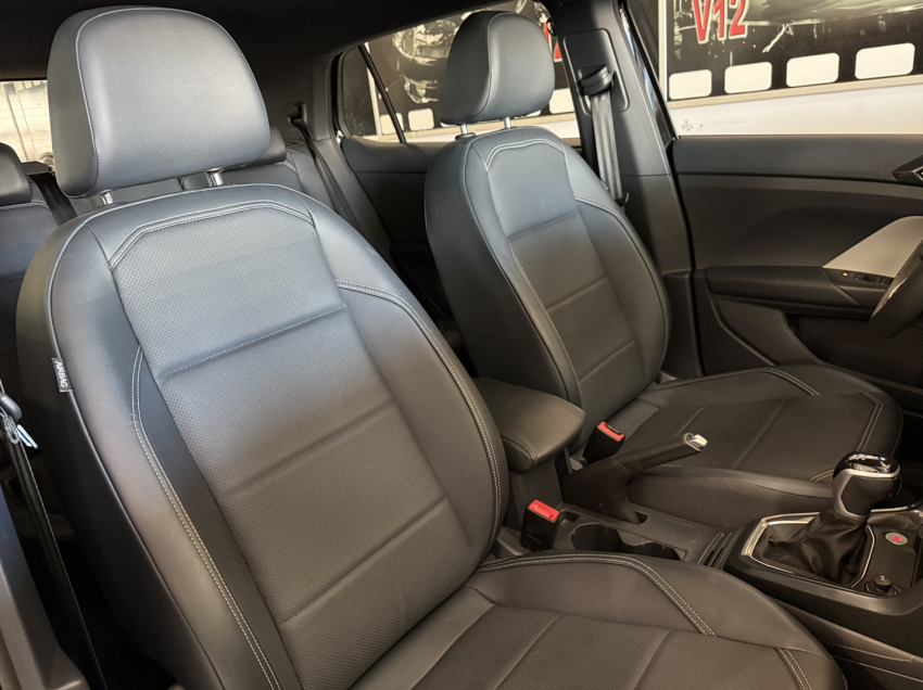 volkswagen t-cross highline.12