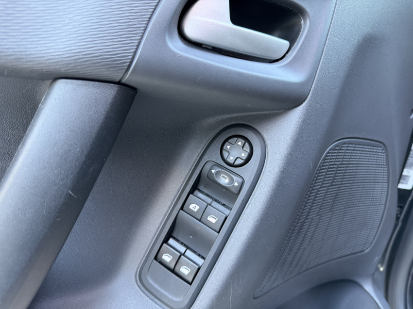 citroen c3 1.2 pure tech flex attraction manual 4p 20209