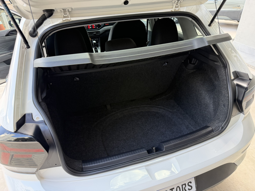 volkswagen polo track.11