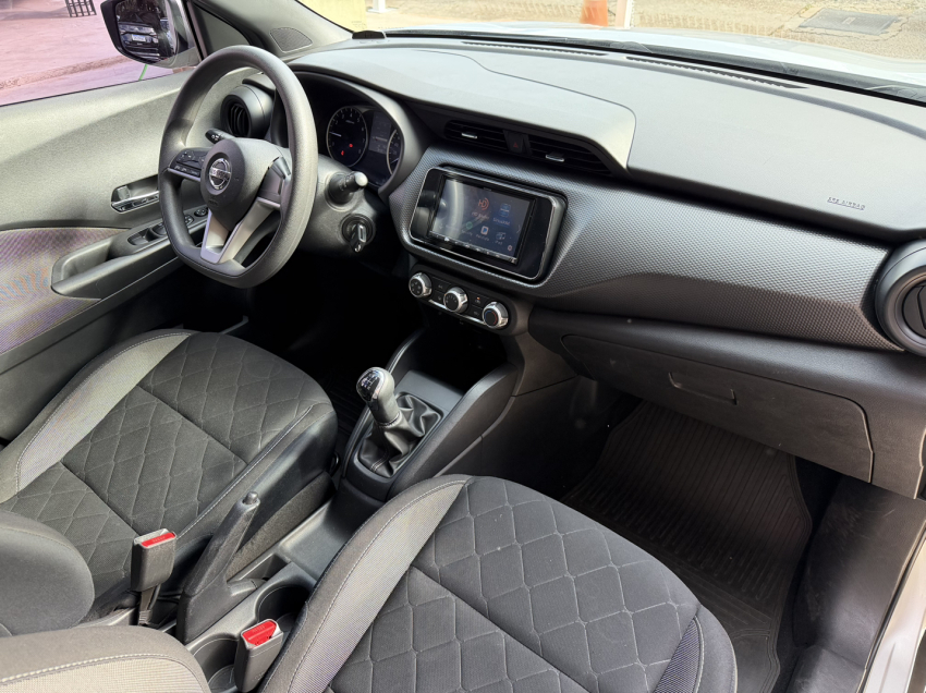 nissan kicks s4