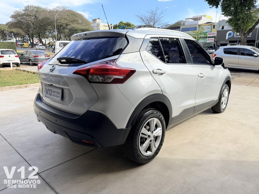nissan kicks s2