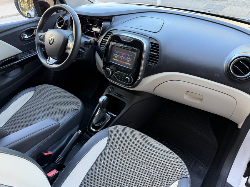 renault captur intense4